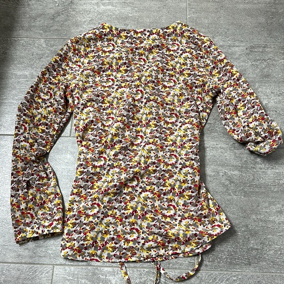 Women’s Gap XS Stunning Printed Long Sleeve Blouse/Dress Shirt - Picture 2 of 14